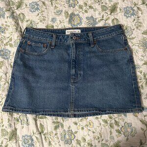Abercrombie Curve Love Mid Rise Denim Mini Skirt